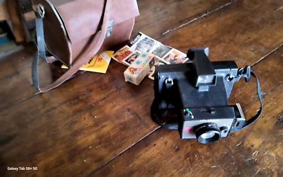 Appareil photo Polaroid EE44 Land Camera avec. Sa sacoche d’origine + flash - Photo 1/4