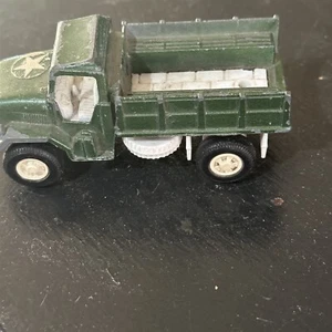 Tootsie Juguete Deuce y 1/2 Camión EE. UU. Verde Ejército Diecast Coleccionables De Colección Años 70 - Imagen 1 de 7