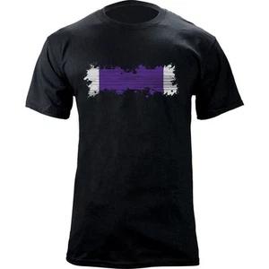 Distressed Purple Heart Medal Ribbon Military Veteran Wounded Warrior T-Shirt - Picture 1 of 7