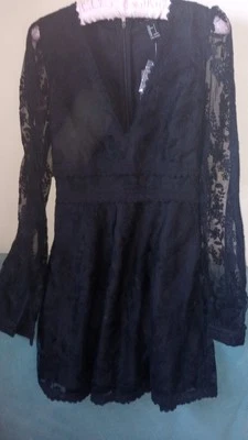 Mini Vestido Forever 21 Mujer Junior Negro Encaje Manga Larga Ajuste Acampanado Elegante S Foto 1 de 4