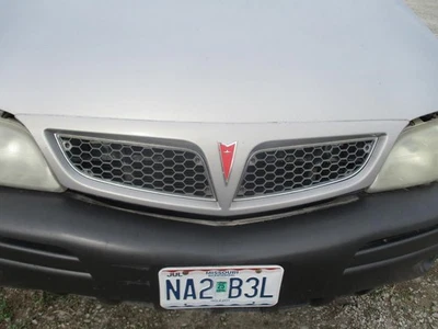 Pontiac Montana 2001 Grille Front 5812 Foto 1 de 4