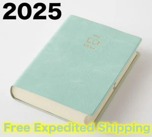 Midori Hibino Daily 2025 A6 Book Limited Bookmark Blue Green Starting in January - Picture 1 of 14