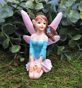 Miniature Fairy Garden 3" Kneeling Fairy Wearing Blue Top - Buy 3 Save $5 - Picture 1 of 1