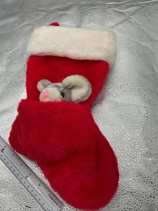 De colección Santa’s Best Mouse Peluche Navidad ROJO Medias Ratón en Bolsillo 16” - Imagen 1 de 4