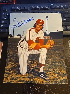 STEVE CARLTON '4136 K's' PHILLIES AUTOGRAPH AUTO SIGNED 8x10 COLOR PHOTO - Image 1 of 2