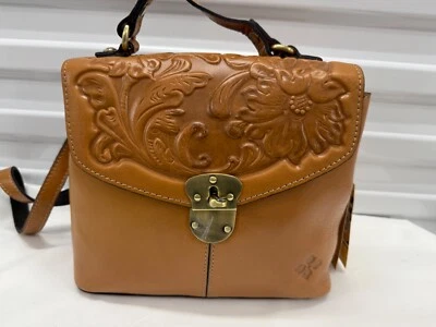 Patricia Nash Sinclair Biscuit Tooled Leather Convertible Backpack Purse – NWT - Image 1 of 4