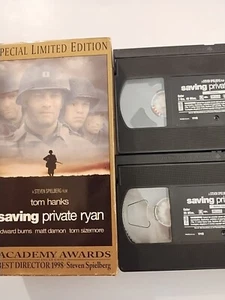 Saving Private Ryan - Tom Hanks (VHS, 2000, 2-Tape Set)  **Buy 2 Get 1 Free - Imagen 1 de 2