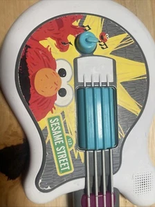 Sesame Street Elmo Guitar Musical Instrument Electronic Toy Hasbro Working Order - Bild 1 von 8