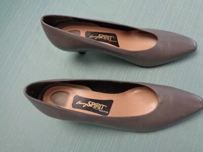 Zapatos de tacón bajo Easy Spirit marrón talla 7 1/2 Foto 1 de 4