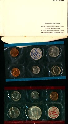 1970 US Mint Set with 40% Silver Kennedy half dollar (OGP) 10 coins - Image 1 of 4