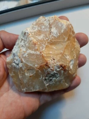 Mousterian of Acheulean Tradition Biface in chalcedony Rare Handaxe Paleolithic - Image 1 of 4