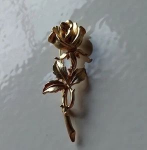 Long Stem Rose Flower Leaves Brooch Pin Gold Tone 3" Long + Free Gift Bag - Picture 1 of 5