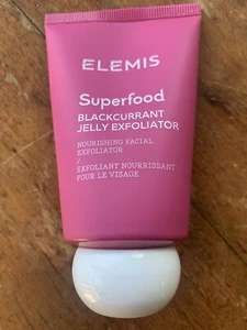 Elemis Superfood Blackcurrant Jelly Exfoliator - Picture 1 of 3