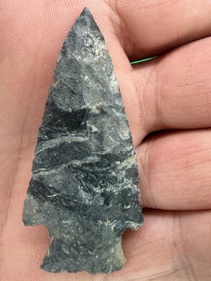 Authentic Pennsylvania Indian Artifact Archaic Expanding Stem Point Arrowhead - Image 1 of 4