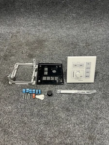 EXTRON MLC Plus 100 MediaLink Plus Controller - Picture 1 of 15