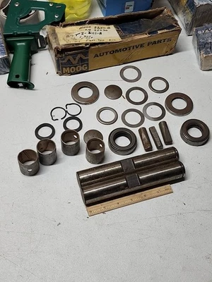 1938-39 Dodge Truck 1.5 Ton 1961-64 Ford Big Truck B7TZ-3111-A King Pin Set MOOG - Image 1 of 4