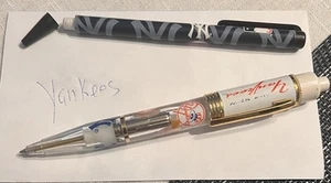 2 Officially Licensed MLB New York Yankees Push/Click Pens - Picture 1 of 4