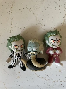BEETLEJUICE Mystery Mini Snake Beetlejuice 1/72 più due varianti 1/6 - Foto 1 di 2