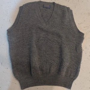 Pendleton Woolen Mill 100% Wool Vest Mens Large Gray Pullover - Picture 1 of 10