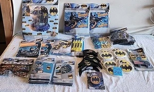 Batman Party Supplies - Picture 1 of 14