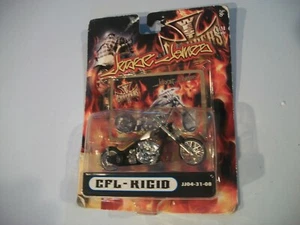 Jesse James West Coast Choppers CFL-RIGID JJ04-31-08 Funline 1:31 Scale - Picture 1 of 4
