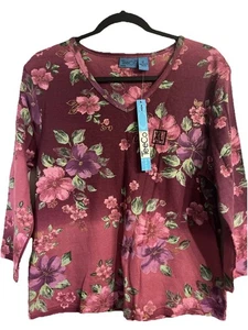 TeeCo Top T-Shirt V-Neck Size XL Floral 3/4 Sleeves NWT - Picture 1 of 6