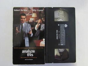 Analyze This (1999), VHS, R 1999 ‧ Comedy/Crime ‧ 1h 43m - Imagen 1 de 2