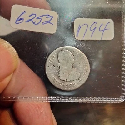 1794 1 REAL CAROLUS IIII SILVER COIN - 1 MAGNIFIED PHOTO -- VERY RARE COIN !!!! - Image 1 of 3