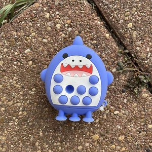 BUBBLE POP LIGHT UP FIDGET SHARK FIGUR VIVITAR WORKS (MF1235) - Bild 1 von 2