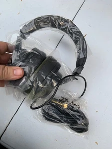 Tascam TH-06 Monitoring Headphones- Appear Unused - Picture 1 of 17