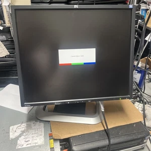 HP LP1965 LCD Monitor, 19"  Dual DVI USB Ports 5:4 Aspect 1280x1024 Excellent - Picture 1 of 8