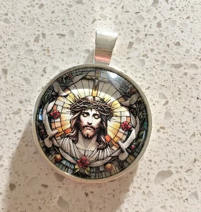 ONE ONLY RARE AND UNIQUE HOLY FACE OF JESUS 30MM ITALIAN TYPE A - Picture 1 of 1