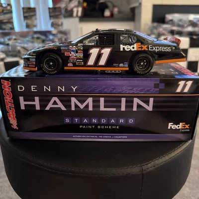 Denny Hamlin #11 FedEx Express 2006 Monte Carlo 1/24 Diecast (550) - Image 1 of 4
