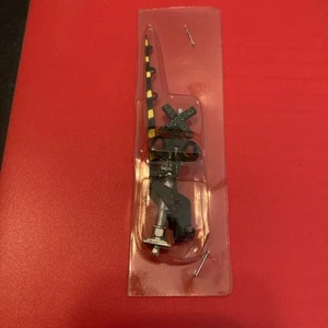 Vintage HO Scale Life Like Trains Railroad Crossing Sign NEW - Picture 1 of 5