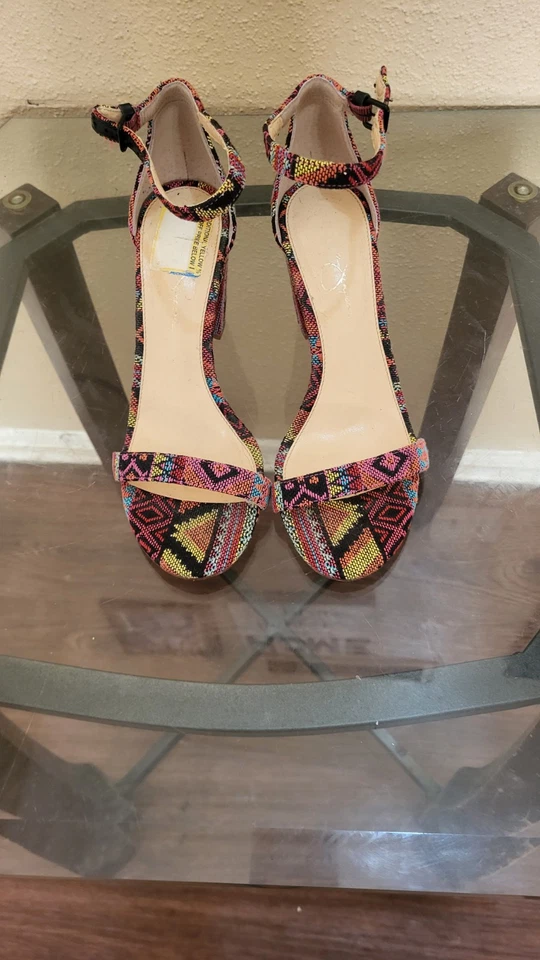 Zapatos para mujer Jessica Simpson multicolores, talla 8,5 M, estado en muy buen estado  Foto 1 de 4