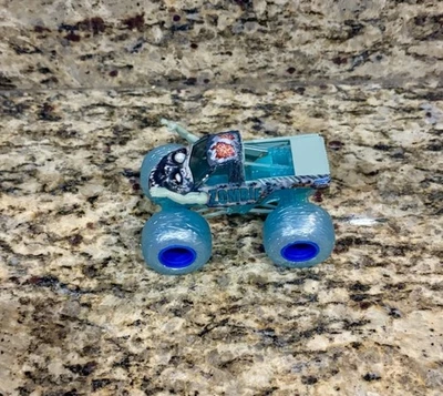 Spin Master Monster Jam Earth Vs Surf ZOMBIE Truck New 1:64 - image 1 of 4