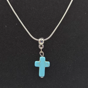 925 Sterling Silver Snake Chain 17" & Faux Turquoise Cross Pendant - Picture 1 of 5