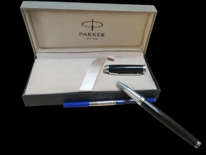 @ Bellissima ed elegante penna a sfera Parker EST 1888 blu con confezione regalo - Foto 1 di 5