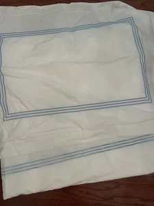 Kassatex New York White Blue Duvet Cover Set Embroidery King I Sham Pillowcase - Picture 1 of 3