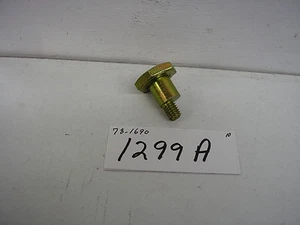 Toro Wheel Horse 78-1670 Adjust Cam Bolt for 1991-92 Model 210 212 Tractor - Picture 1 of 1