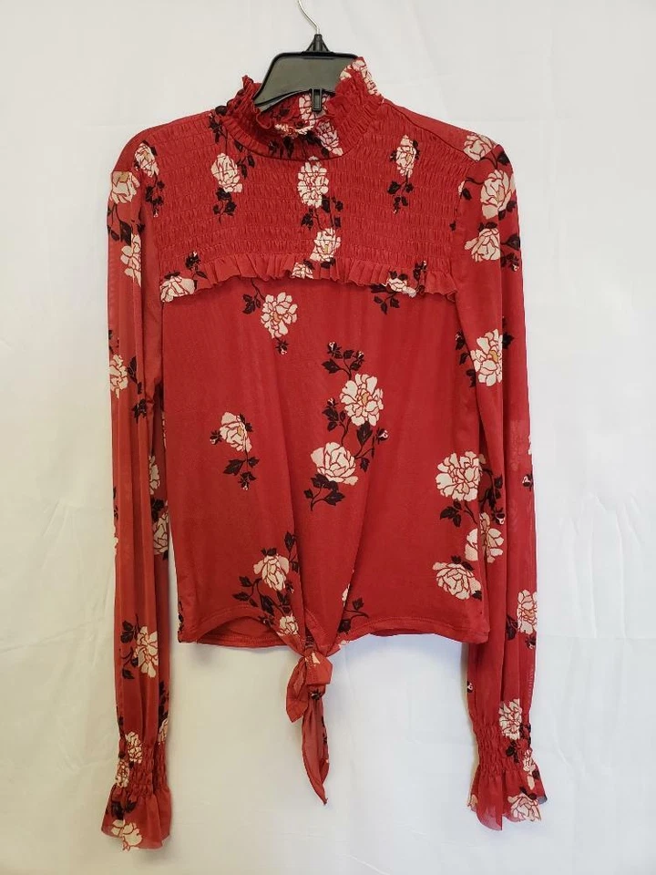 Precio de venta sugerido por el fabricante $50 American Rag Top para mujer rojo talla XS semi transparente Foto 1 de 1