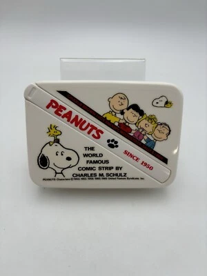 Peanuts Comic Strip Snoopy Bento Lunch Box Charlie Brown - Image 1 of 4