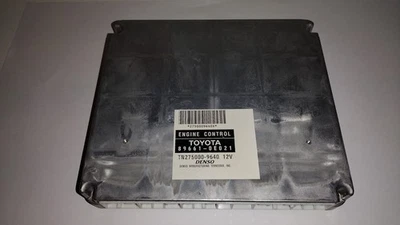 Módulo informático Lexus RX330 2004-2005 ECM/ECU 89661-0E021 Foto 1 de 4