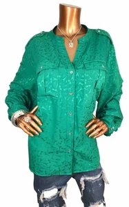 Karl Lagerfeld Paris 2X Plus Top Green Low V Cut Logo Button Up Shirt Long Slvs - Picture 1 of 12