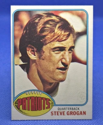 1976 Topps  Steve Grogan #376 Rookie Football Card EXMT New England Patriots RC - Image 1 of 2