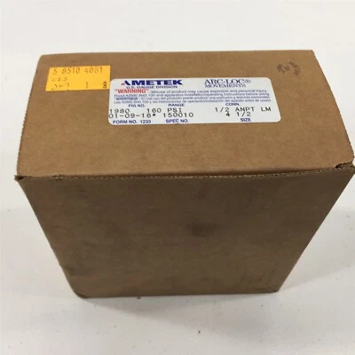 Ametek USG 150010 Pressure Gauge 0-160PSI 1/2" ANPT LM 4.5" Filled  - Image 1 of 4