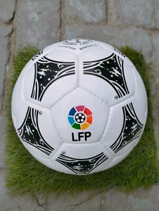 La Liga LFP 1994-1996 Adidas Questra Matchball Größe 5 - Bild 1 von 5
