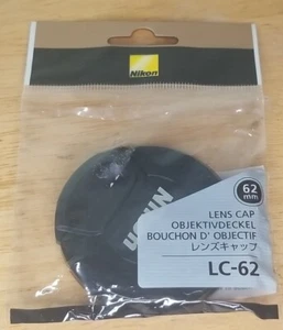 Genuine Nikon LC-62 Center Pinch Front Lens Cap 62mm And 2 Sets Of 52mm Caps - Picture 1 of 7