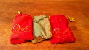 Three Vintage hand warmers, two Jon-E handwarmer the other from Hiong Kong - Picture 1 of 5