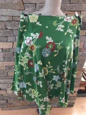 ISDA & Co Pañuelo Dobladillo Algodón Voile Falda - Verde Floral - Talla 10 Foto 1 de 4